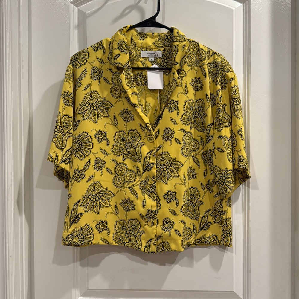 Saunders ✨Blouse